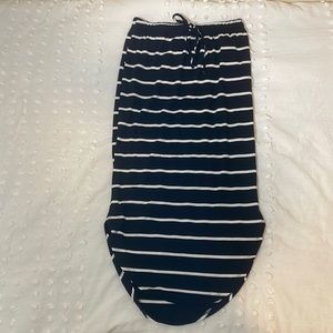 Joe Banbasset  small black and white striped maxi/pencil skirt, has pockets!